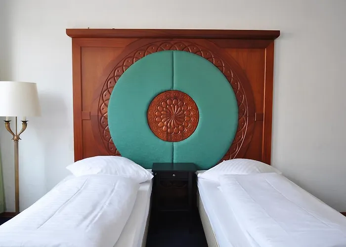 מלון Hotel-restaurant Heute 2*